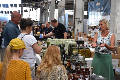 Græske Specialiteter På Kulinarisk Sydfyns Fødevaremarked