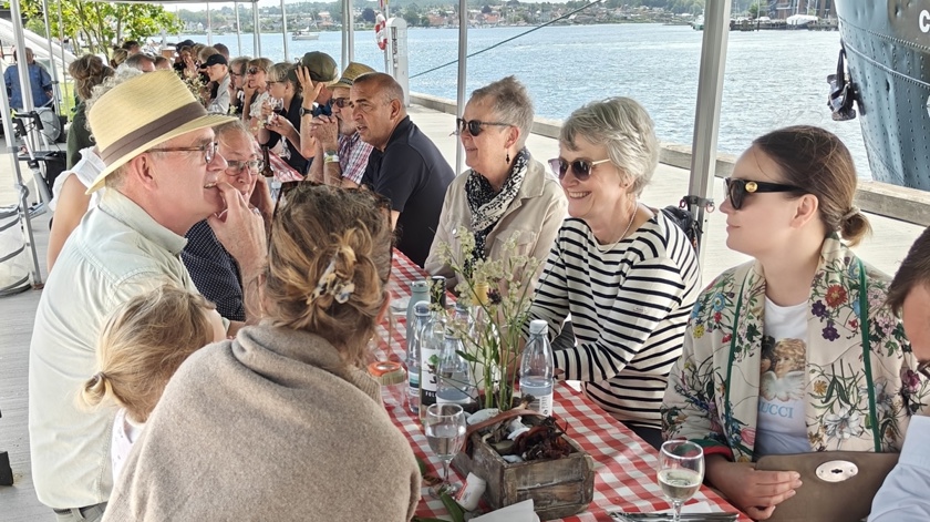 Frokost på kajen 27. juni